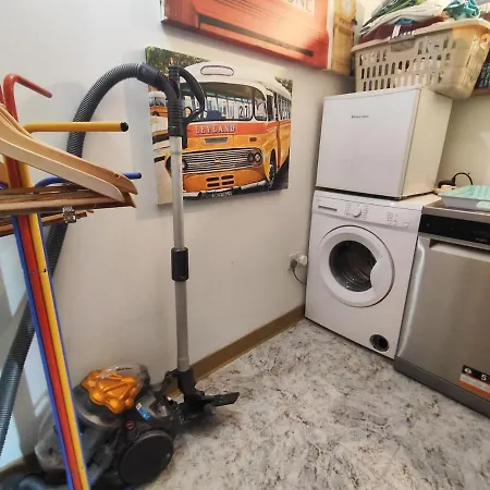 Epic 180 Degree Sea & 3 Island Views Sun Terrace Penthouse דירה *